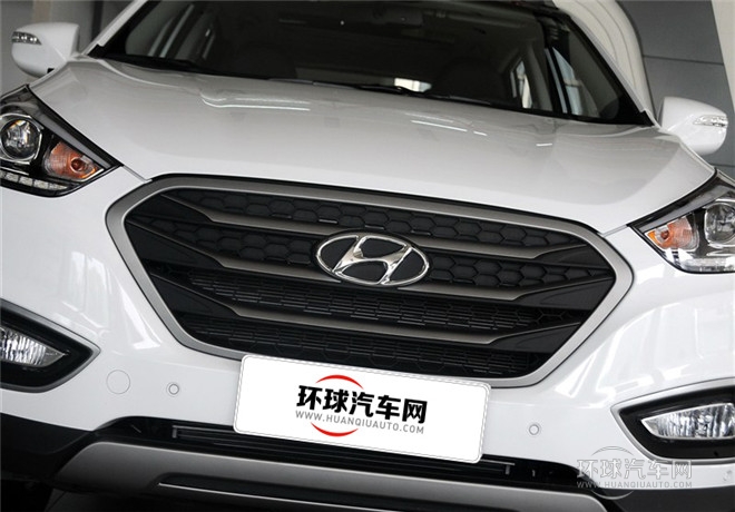 2015款 2.4L 自動兩驅(qū)領(lǐng)先型 國IV