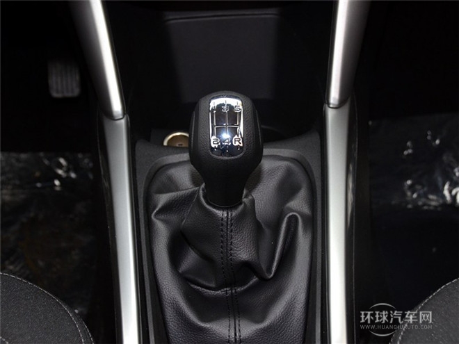 2015款 1.6L 手動(dòng)時(shí)尚型