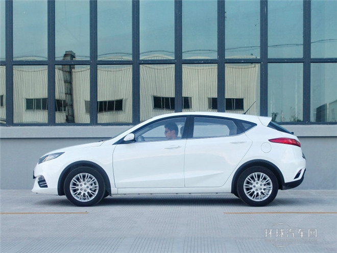 2015款 1.6L 手動(dòng)銳酷型 國(guó)IV