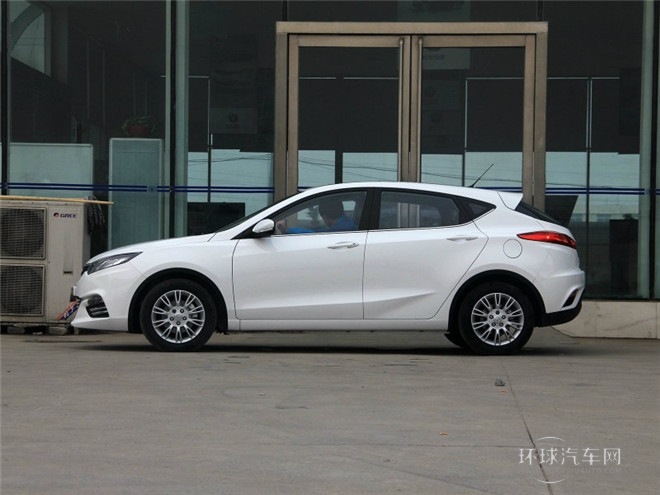 2015款 1.6L 手動(dòng)尚酷型 國IV