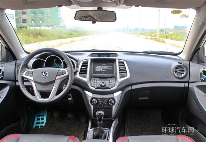 2015款 1.6L 手動(dòng)致酷型 國(guó)IV