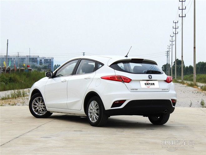 2015款 1.6L 手動(dòng)致酷型 國IV