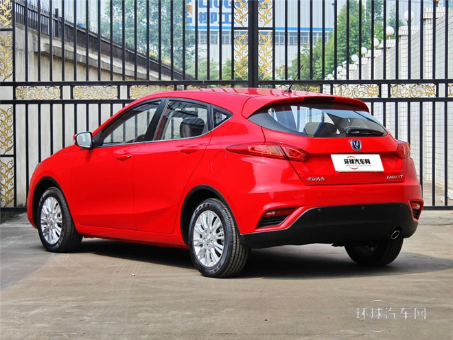 2015款 1.6L 自動(dòng)致酷型 國IV