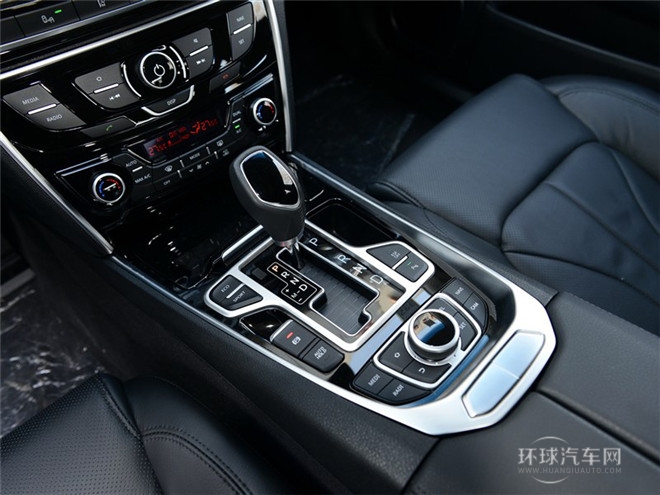 2015款 1.8T 標(biāo)準(zhǔn)型