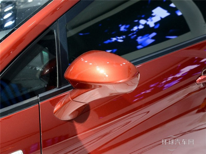 2015款 1.5L 手動(dòng)金鉆版