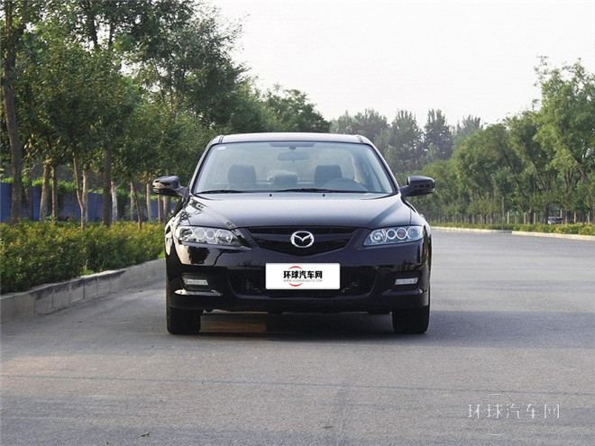 2015款 2.0L 自動豪華型