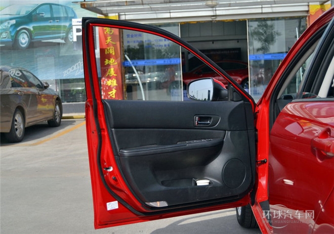 2015款 2.0L 自動(dòng)時(shí)尚型