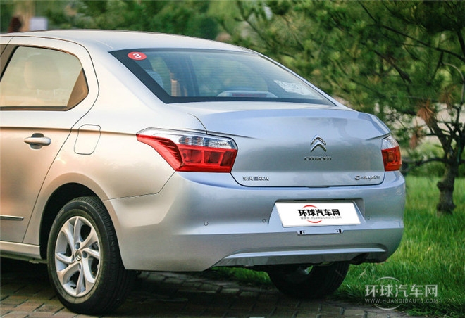 2015款 質(zhì)尚版 1.6L 自動豪華型