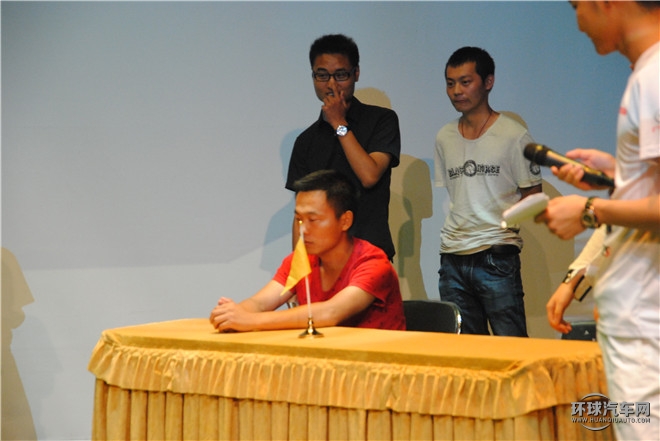 電影熱潮席卷魔都 廣汽傳祺聯(lián)合《電影新青年》走進(jìn)上戲