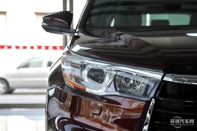 2015款 2.0T 四驅(qū)至尊版 7座