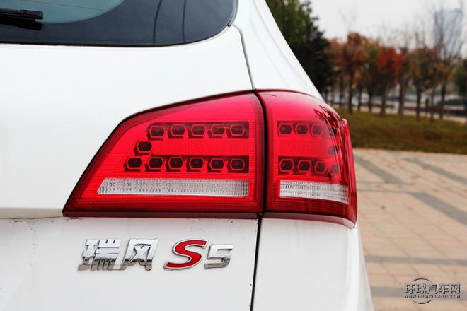 2015款 1.5T 手動(dòng)舒適型
