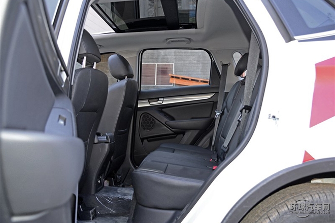 2015款 2.0T 手動(dòng)精英型