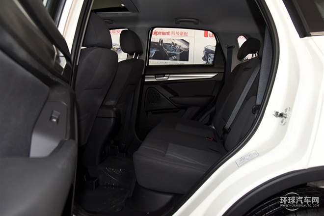 2015款 2.0T 手動(dòng)舒適型