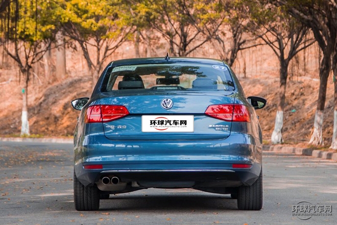2015款 230TSI 自動(dòng)舒適型