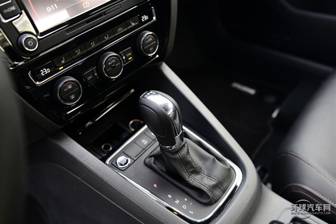 2015款 280TSI 手動(dòng)豪華型
