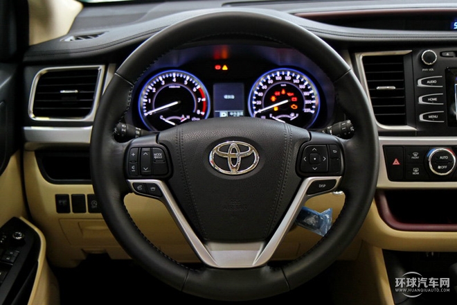 2015款 2.0T 兩驅(qū)豪華版 7座
