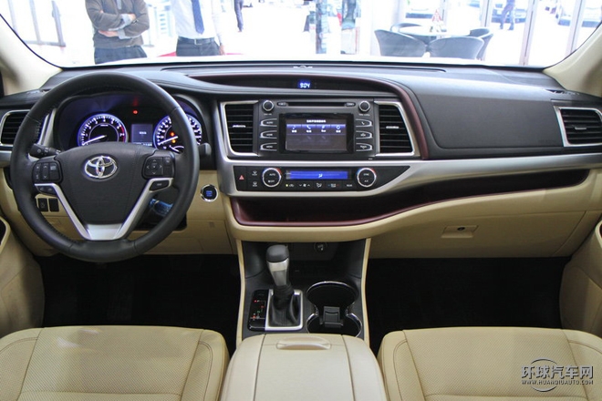 2015款 2.0T 兩驅豪華版 7座