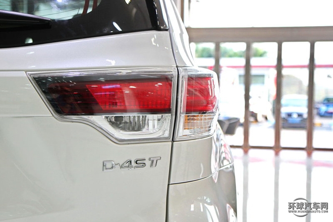 2015款 2.0T 兩驅(qū)豪華版 7座