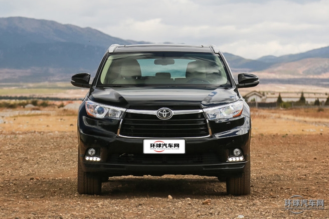 2015款 2.0T 四驅(qū)豪華導航版 7座