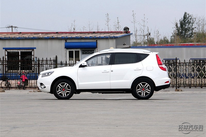 2015款 運(yùn)動版 2.0L 自動尊享型