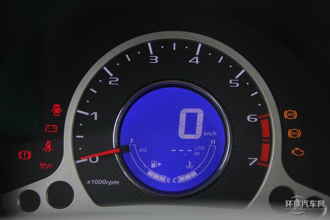2015款 1.4L 手動舒適型