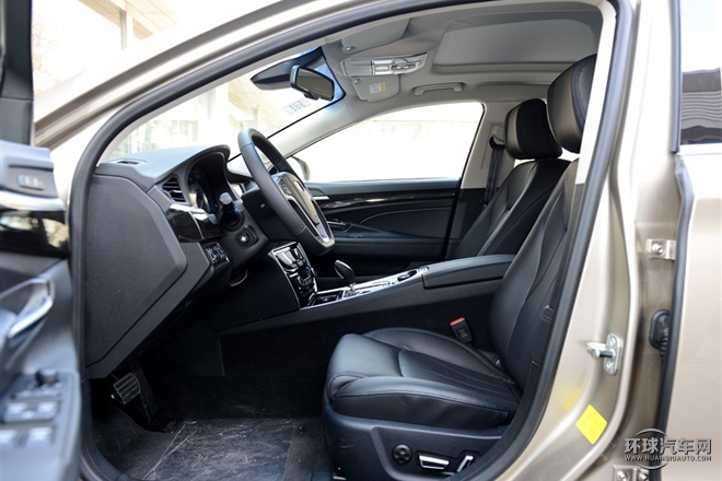 2015款 1.8T 舒適型