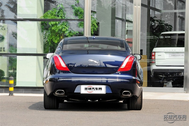 2015款 XJL 2.0T 兩驅(qū)典雅商務(wù)版