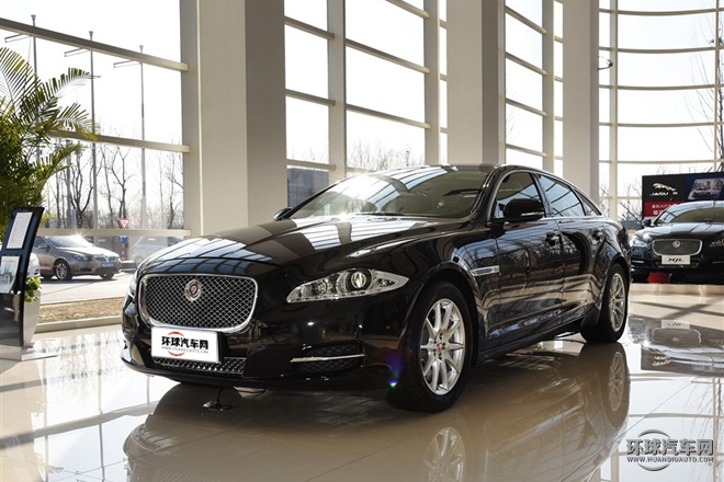 2015款 XJL 2.0T 兩驅(qū)全景商務(wù)版