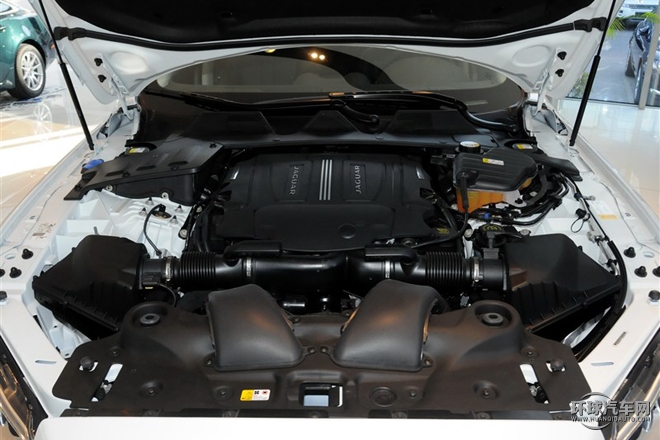 2015款 XJL 3.0 SC 兩驅(qū)全景商務(wù)版