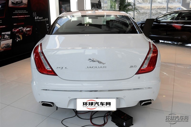 2015款 XJL 3.0 SC 兩驅(qū)全景商務(wù)版