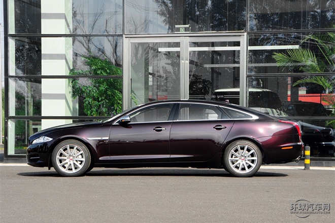 2015款 XJL 3.0 SC 四驅(qū)全景商務(wù)版