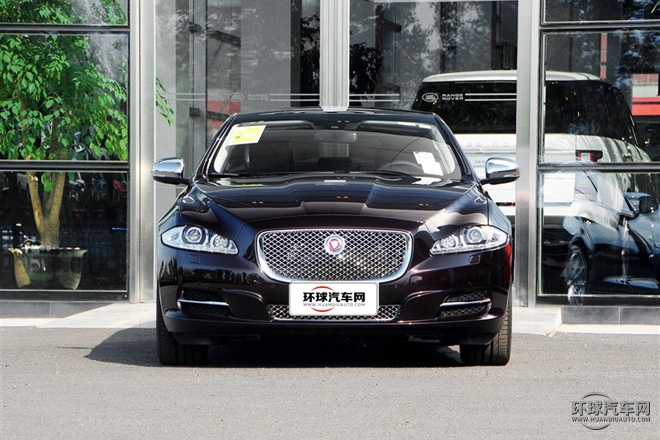 2015款 XJL 3.0 SC 四驅(qū)全景商務(wù)版