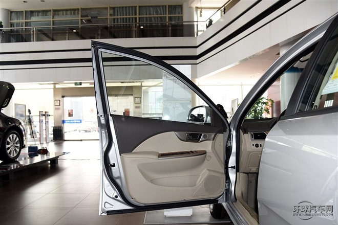 2015款 1.5L 手動經(jīng)典型