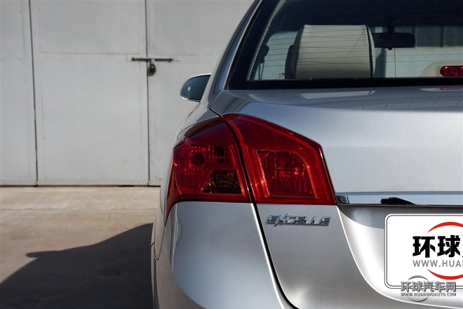 2015款 1.5L 自動經(jīng)典型