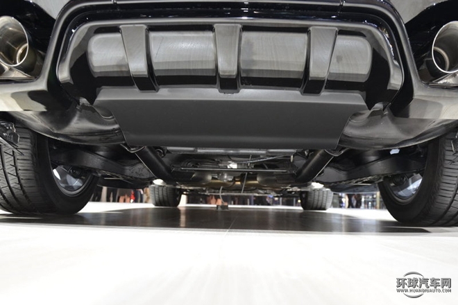 2015款 5.0 V8 鋒尚創(chuàng)世版 Dynamic