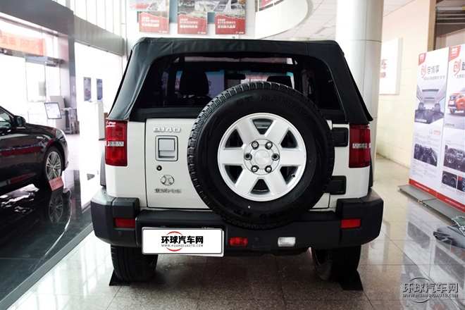 2015款 2.4L 手動遠(yuǎn)行版