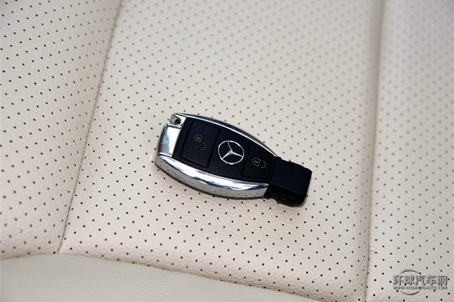 2015款 GLA 220 4MATIC 豪華型