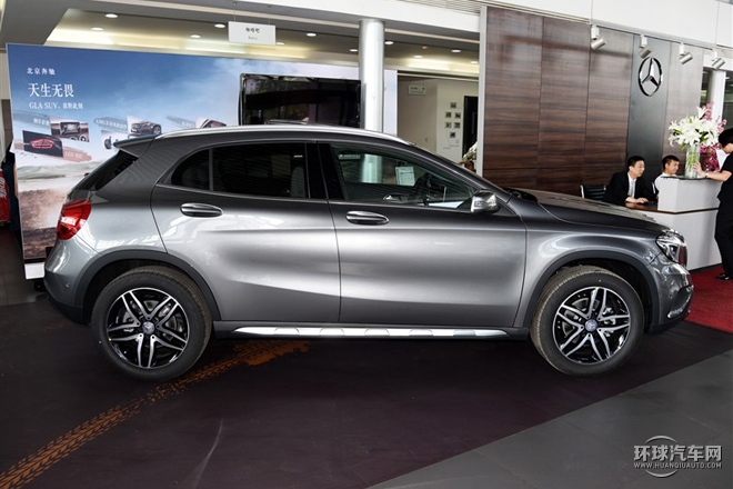 2015款 GLA 220 4MATIC 時(shí)尚型