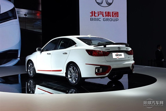 2015款 2.0T 自動(dòng)豪華版