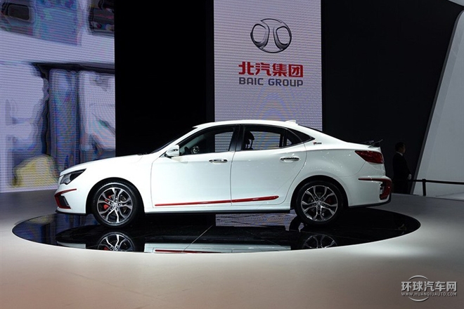 2015款 2.0T 自動(dòng)豪華版