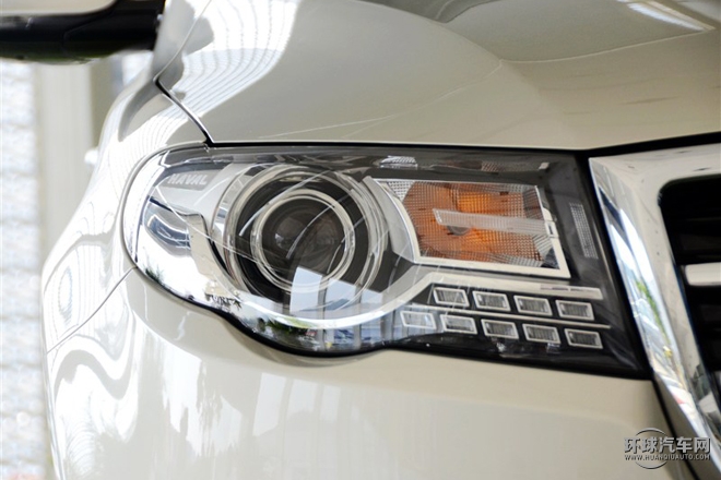2015款 2.0T 兩驅(qū)標(biāo)準(zhǔn)型
