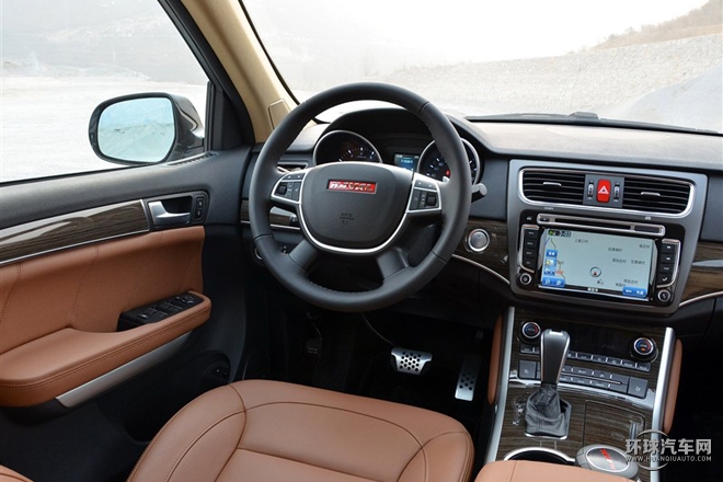 2015款 2.0T 四驅(qū)尊貴型