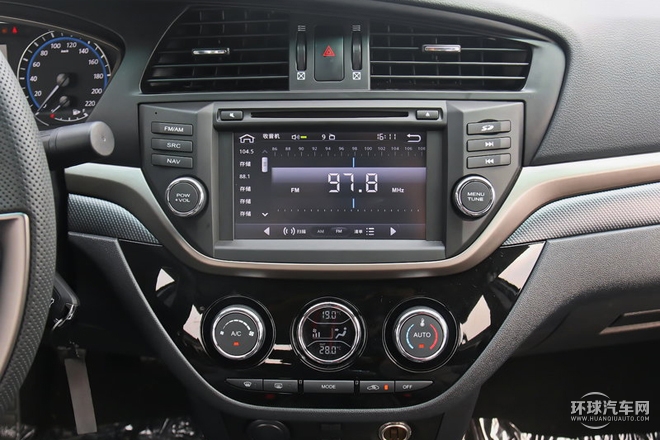 2015款 1.5T 手動(dòng)馭FUN型