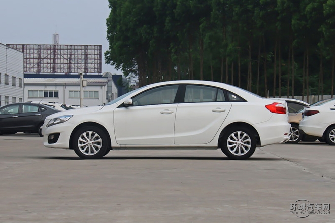 2015款 1.5T 手動(dòng)馭FUN型