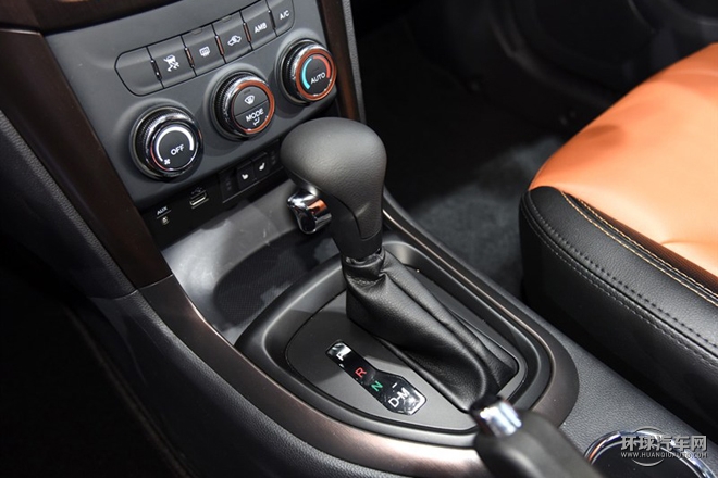 2015款 改款 1.8T 自動縱領(lǐng)型