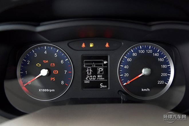 2015款 1.6L 自動(dòng)豪華版