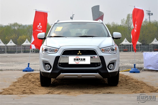 2015款 2.0L 自動(dòng)兩驅(qū)精英版