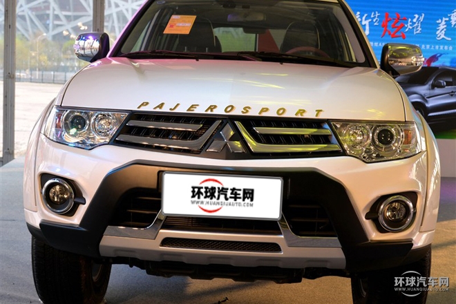 2015款 3.0L 自動(dòng)四驅(qū)旗艦版