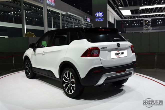 2015款 1.5T 自動(dòng)精英型