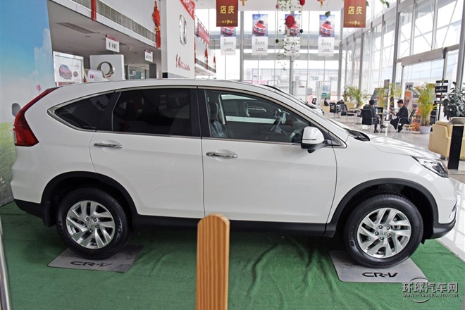 2015款 2.0L 兩驅(qū)都市版
